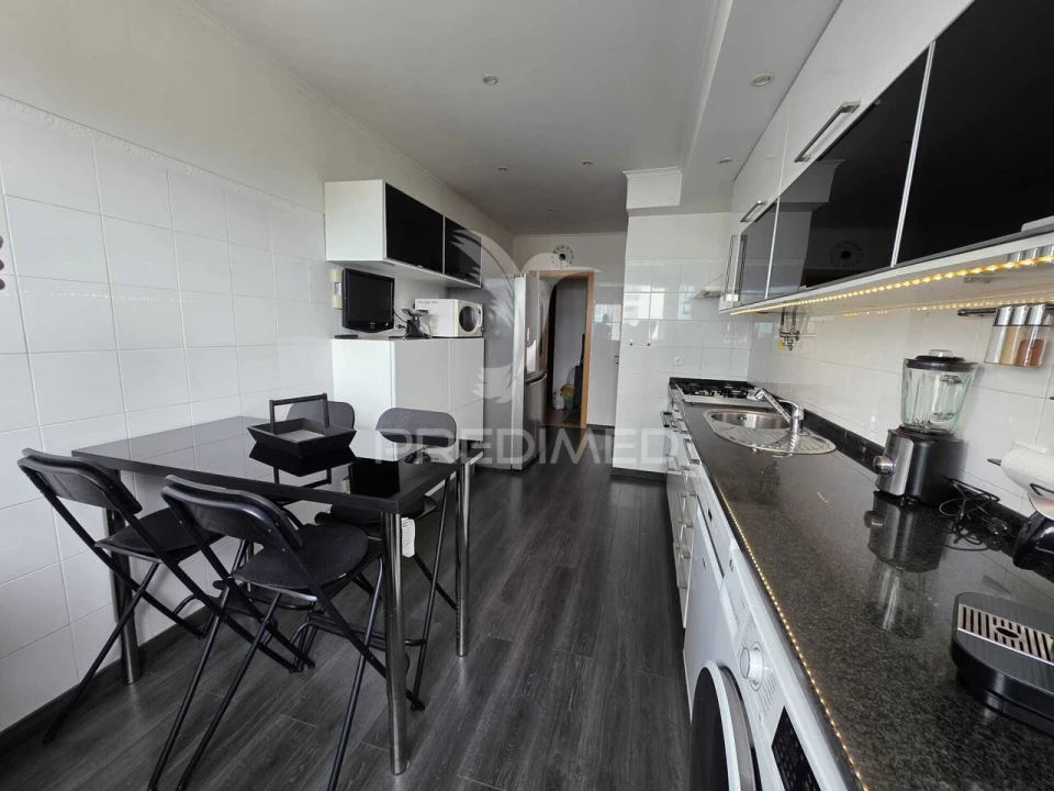 Apartamento T3 para Venda em Moscavide e Portela Foto 29
