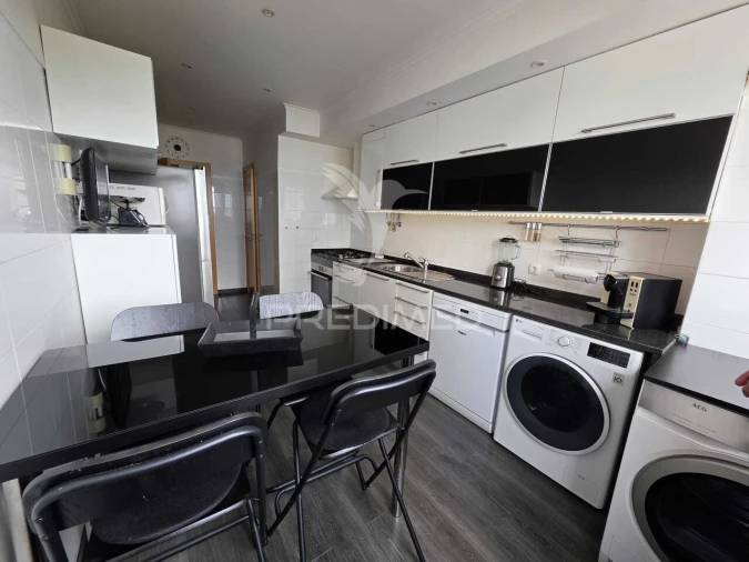 Apartamento T3 para Venda em Moscavide e Portela Foto 26