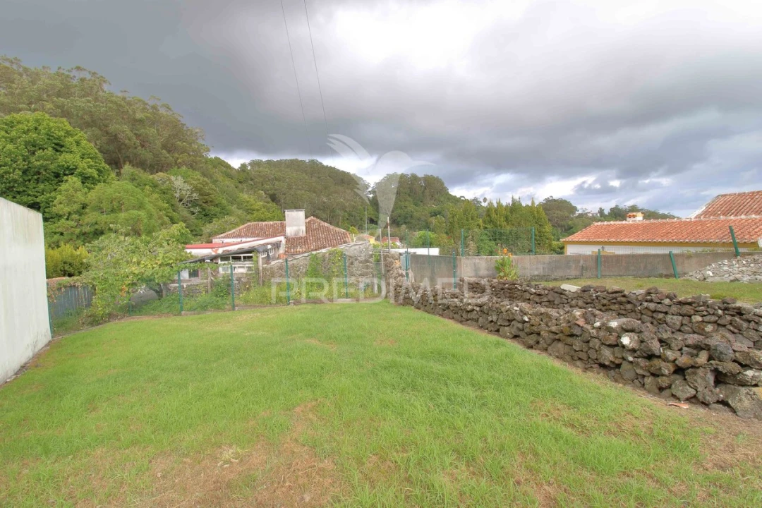 Moradia T4 para Venda em Angra (São Pedro) Foto 35