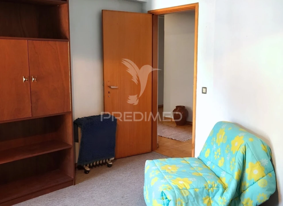 Apartamento T3 para Venda em Sines Foto 8