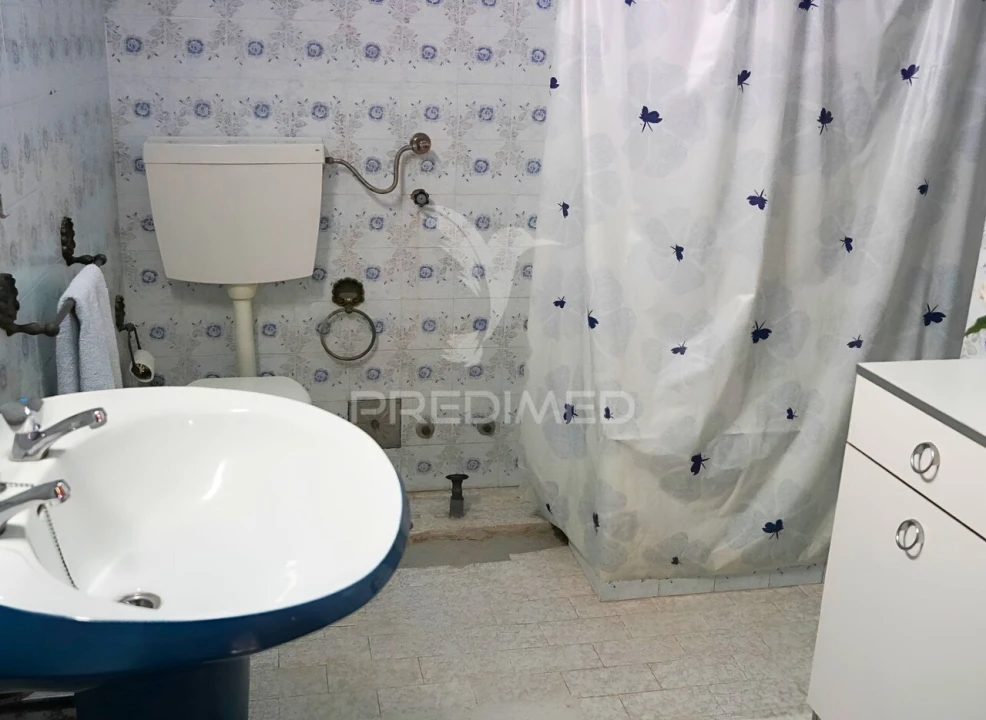Apartamento T3 para Venda em Sines Foto 19