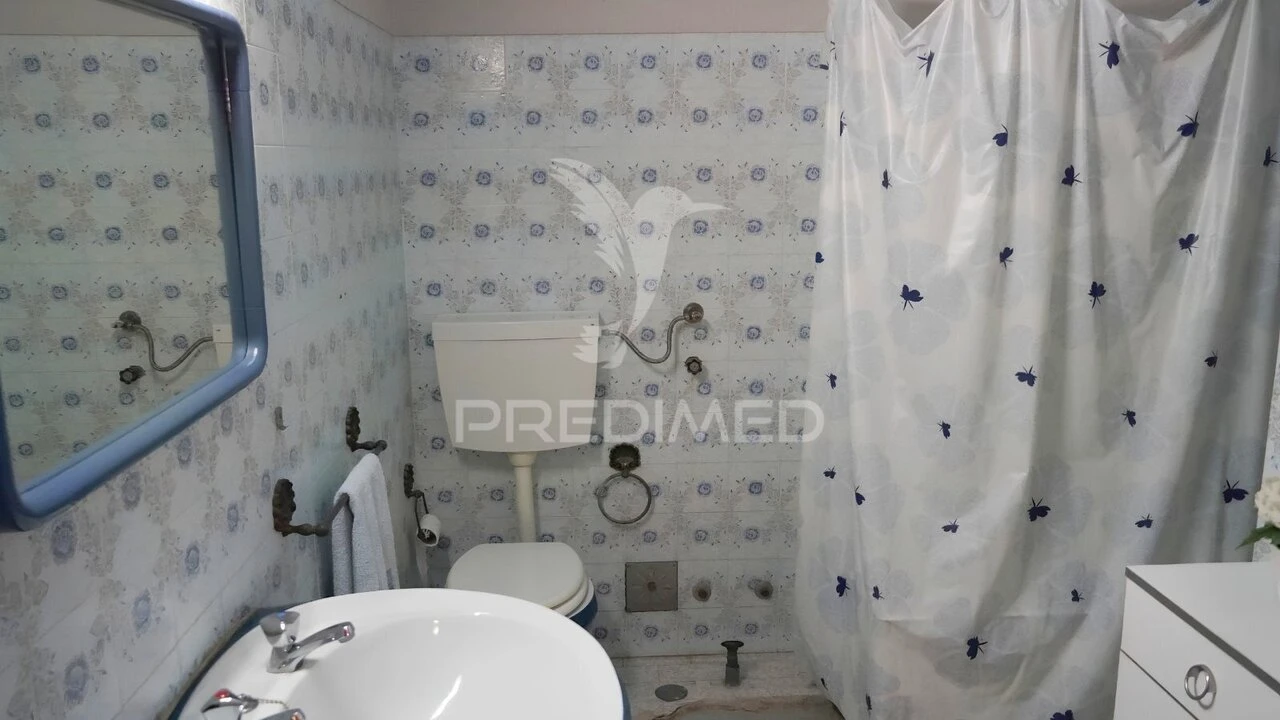 Apartamento T3 para Venda em Sines Foto 18