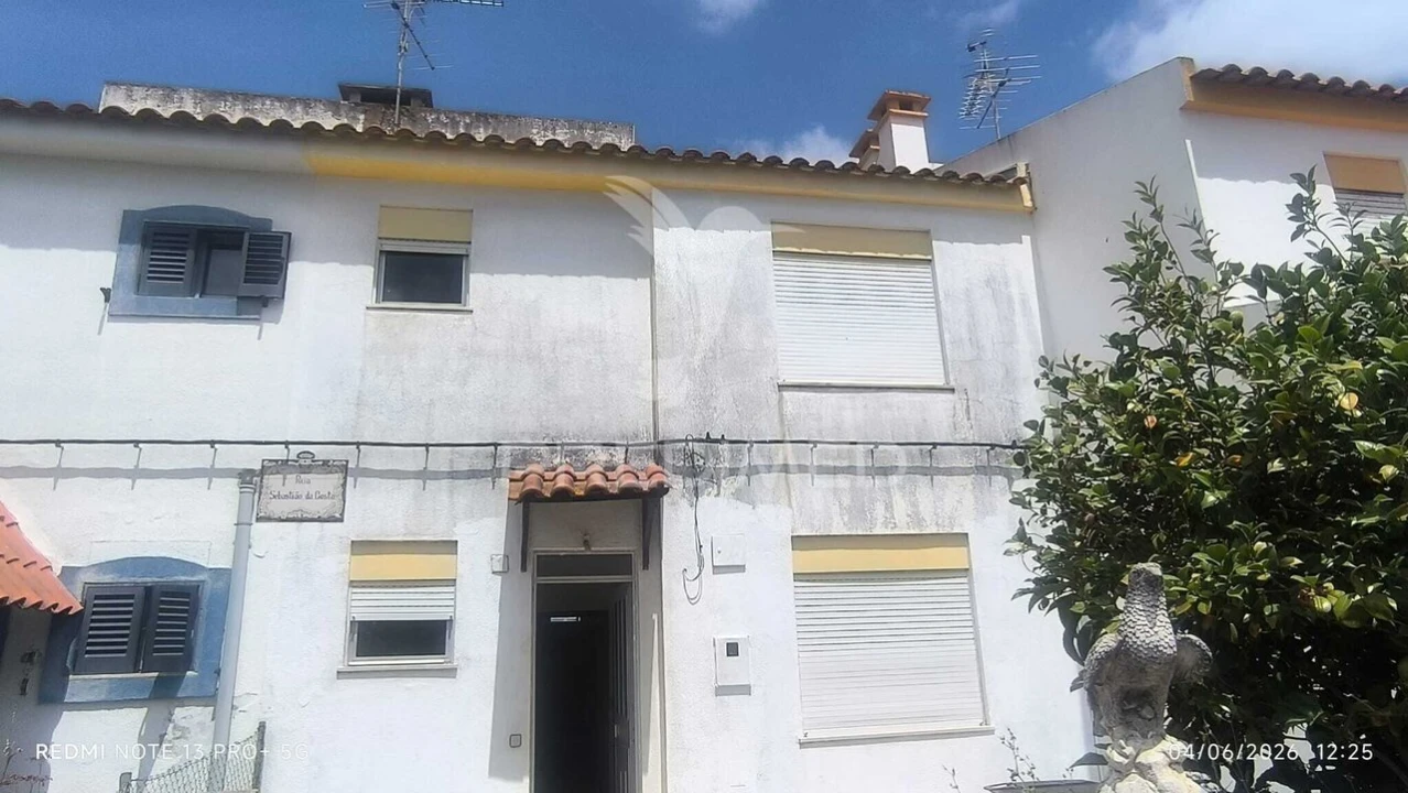 Moradia T3 para Venda em Azeitão (São Lourenço e São Simão) Foto 2
