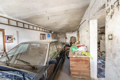 Moradia T2 para Venda em Fundão, Valverde, Donas, A. Joanes, A. Nova Cabo