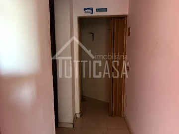 Loja para Venda em Carnide
