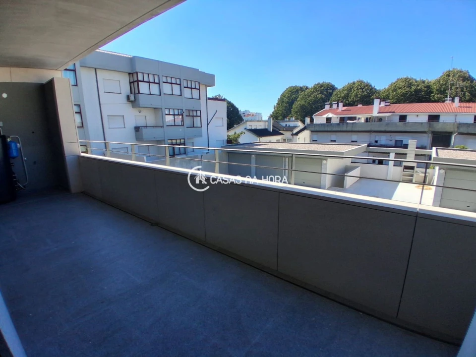 Apartamento T1 para Arrendamento em Viseu Foto 10
