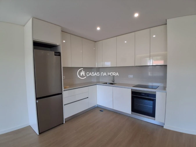 Apartamento T1 para Arrendamento em Viseu Foto 3