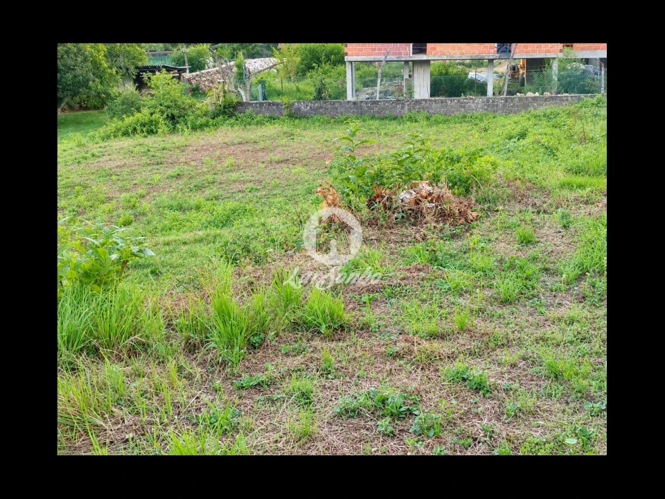 Terreno para Venda em Parada de Gatim Foto 12