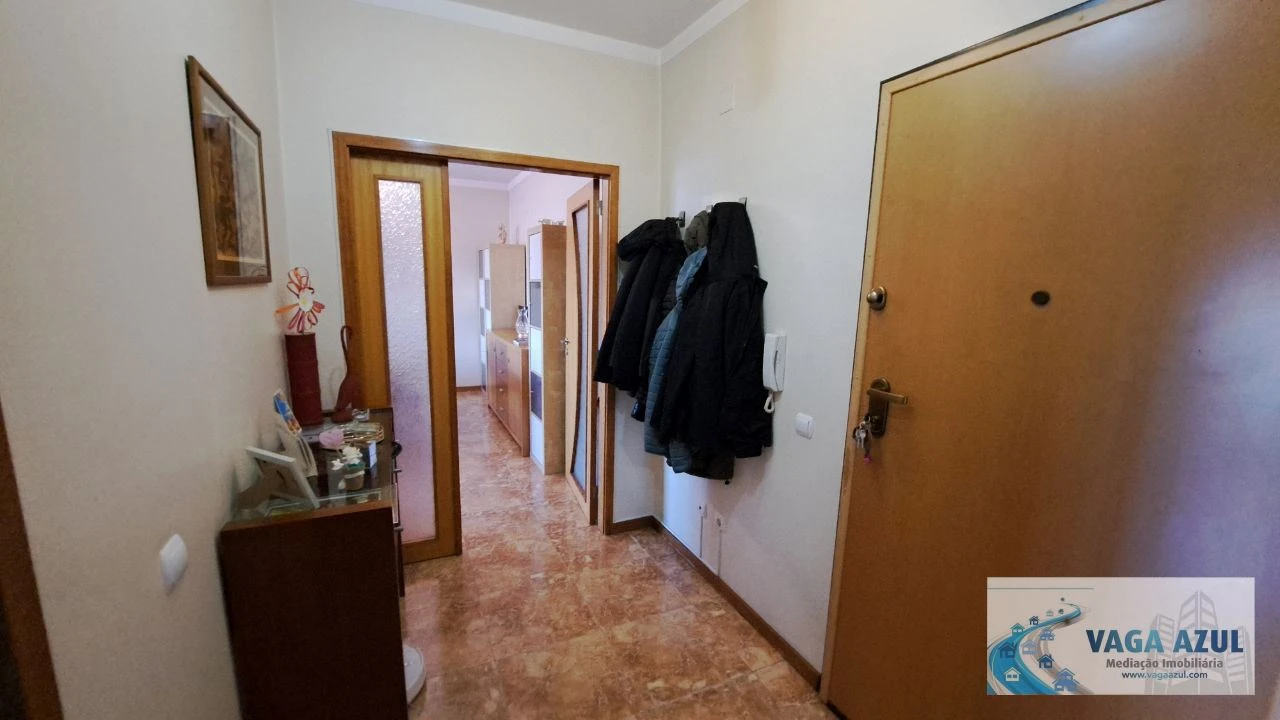 Apartamento T2 para Venda em Valongo Foto 4