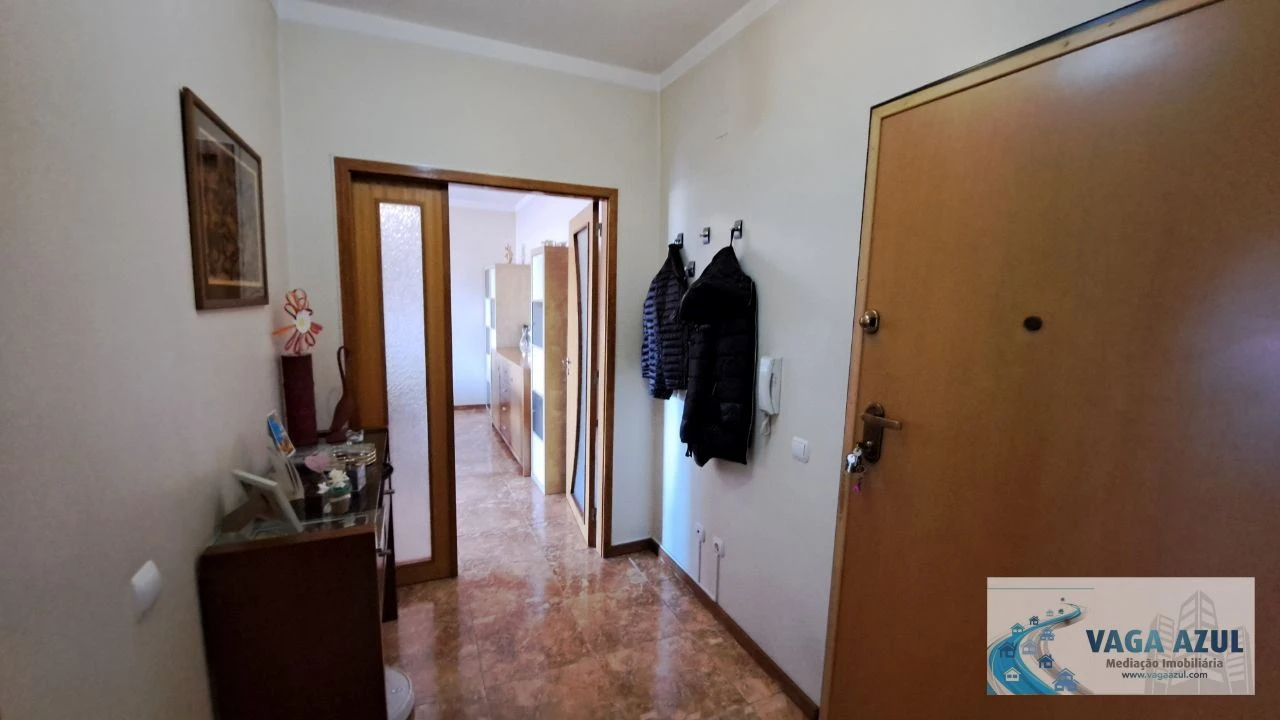 Apartamento T2 para Venda em Valongo Foto 16