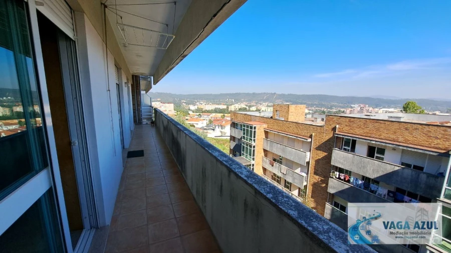 Apartamento T2 para Venda em Valongo Foto 17