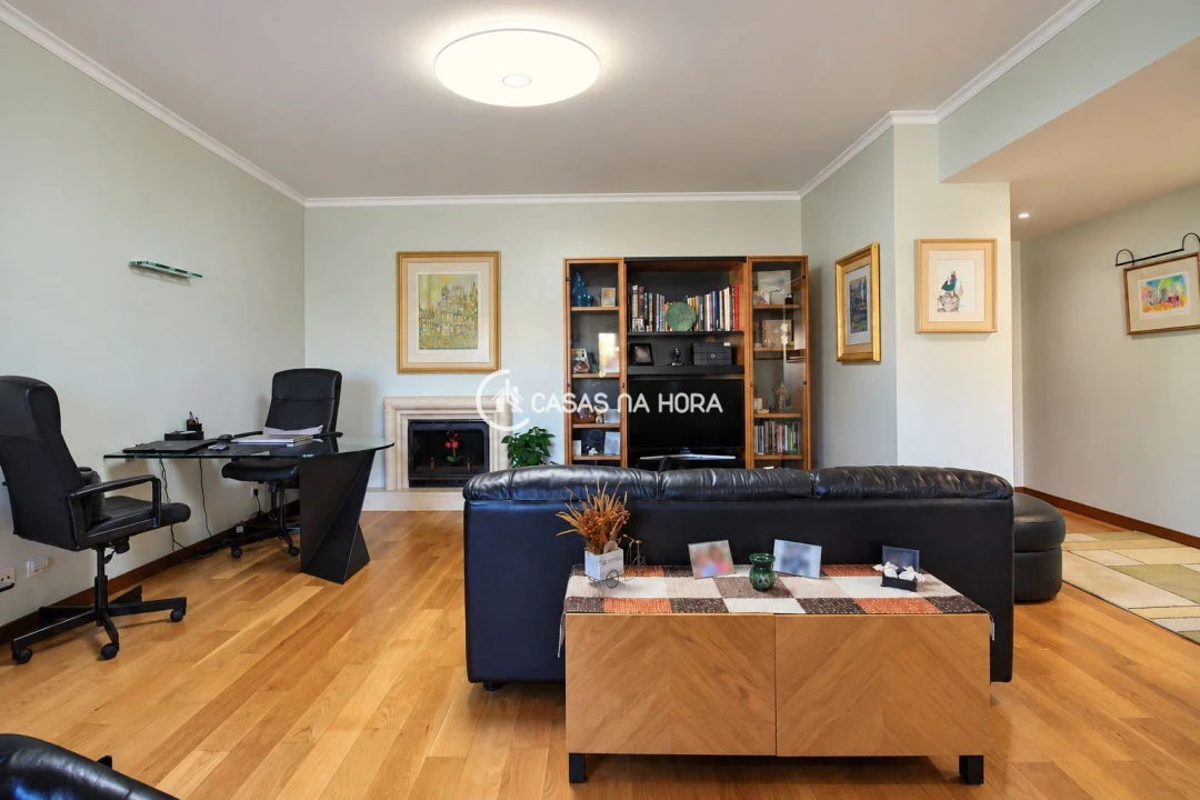 Apartamento T2 para Venda em Ramalde Foto 23