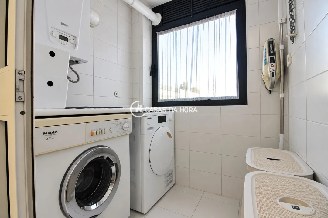 Apartamento T2 para Venda em Ramalde Foto 24