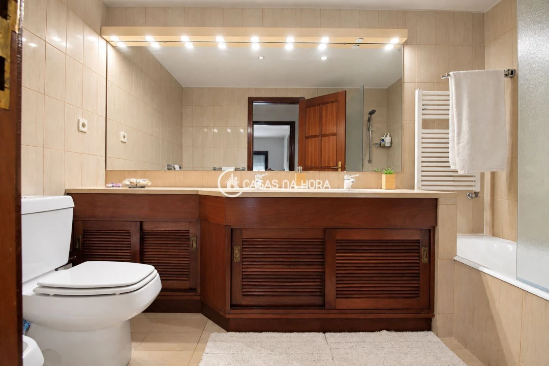 Apartamento T2 para Venda em Ramalde Foto 26