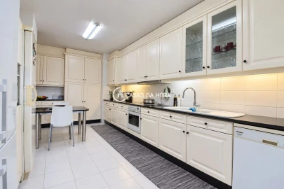 Apartamento T2 para Venda em Ramalde