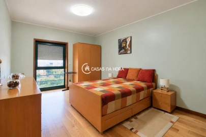 Apartamento T2 para Venda em Ramalde