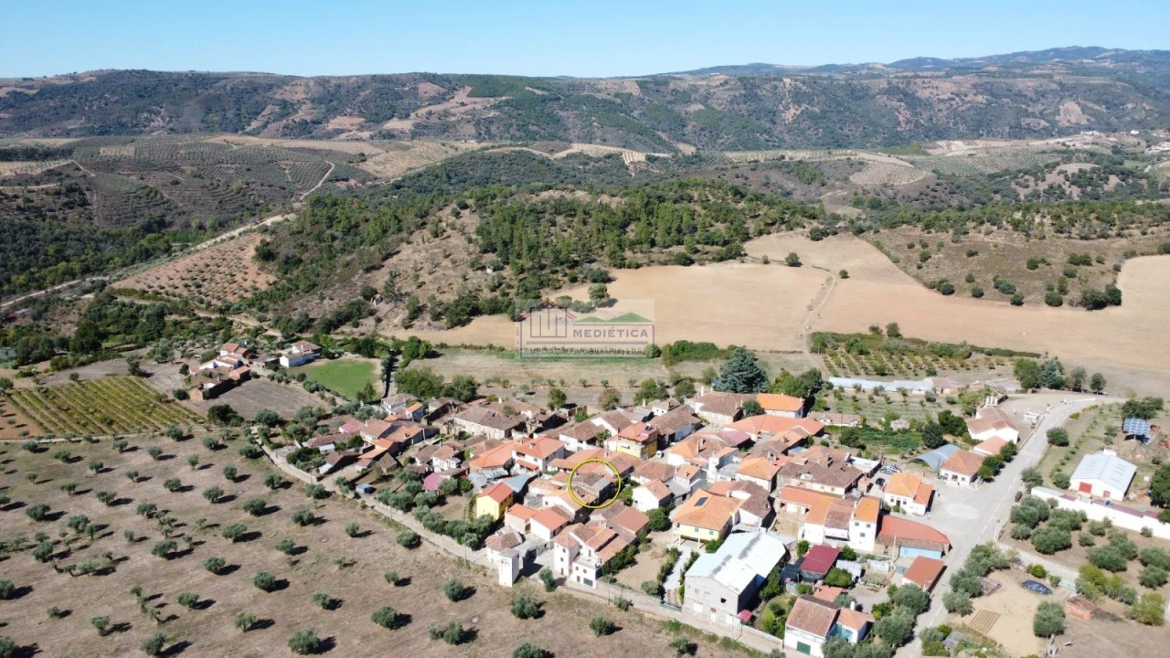 Moradia T2 para Venda em Agrobom, Saldonha e Vale Pereiro Foto 11