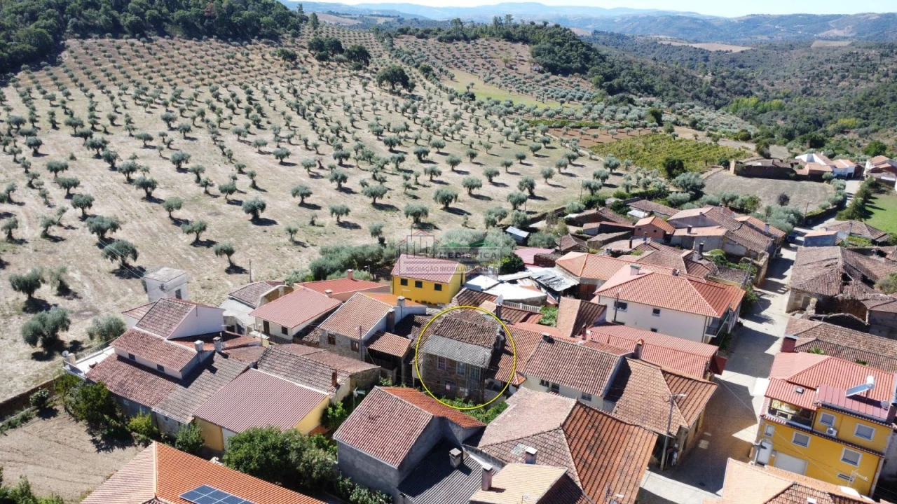 Moradia T2 para Venda em Agrobom, Saldonha e Vale Pereiro Foto 12
