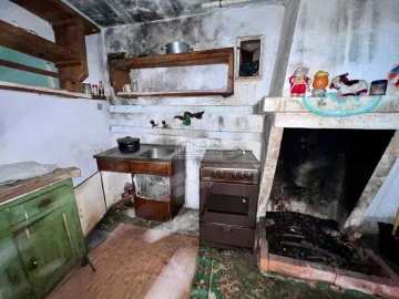 Moradia T2 para Venda em Agrobom, Saldonha e Vale Pereiro