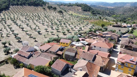Moradia T2 para Venda em Agrobom, Saldonha e Vale Pereiro