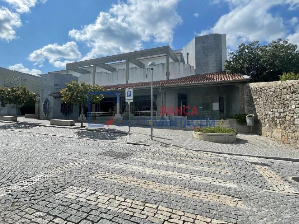 Prédio para Venda em Aguiar da Beira e Coruche Foto 1
