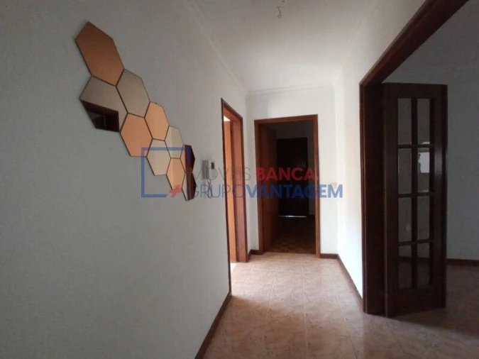 Apartamento T2 para Venda em Rio Tinto Foto 12