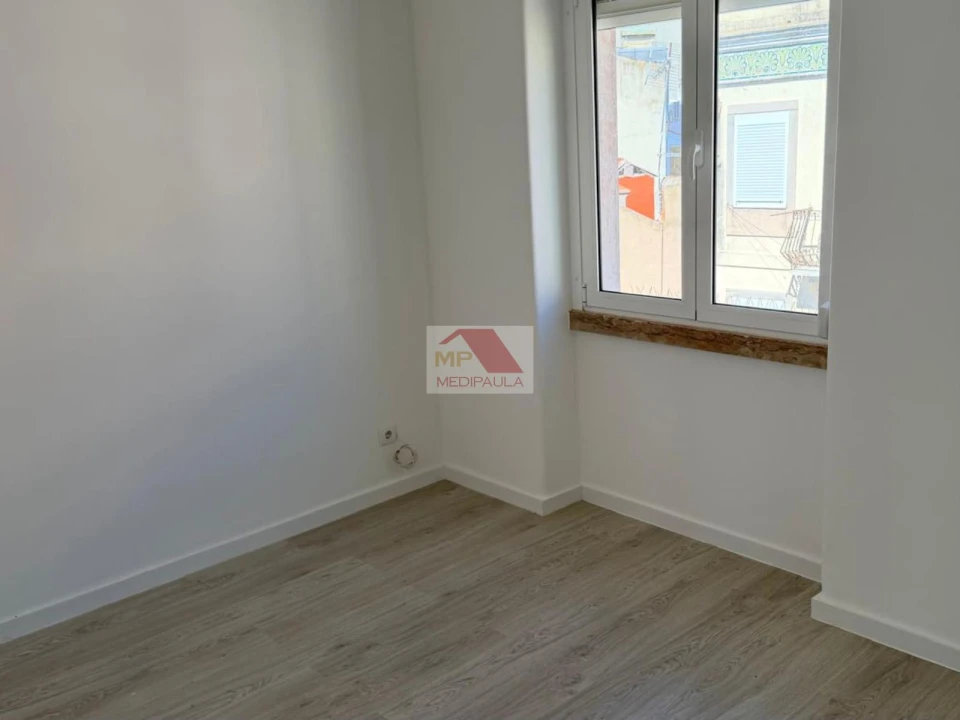 Apartamento T2 para Venda em São Vicente Foto 8