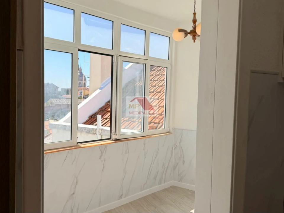 Apartamento T2 para Venda em São Vicente Foto 10