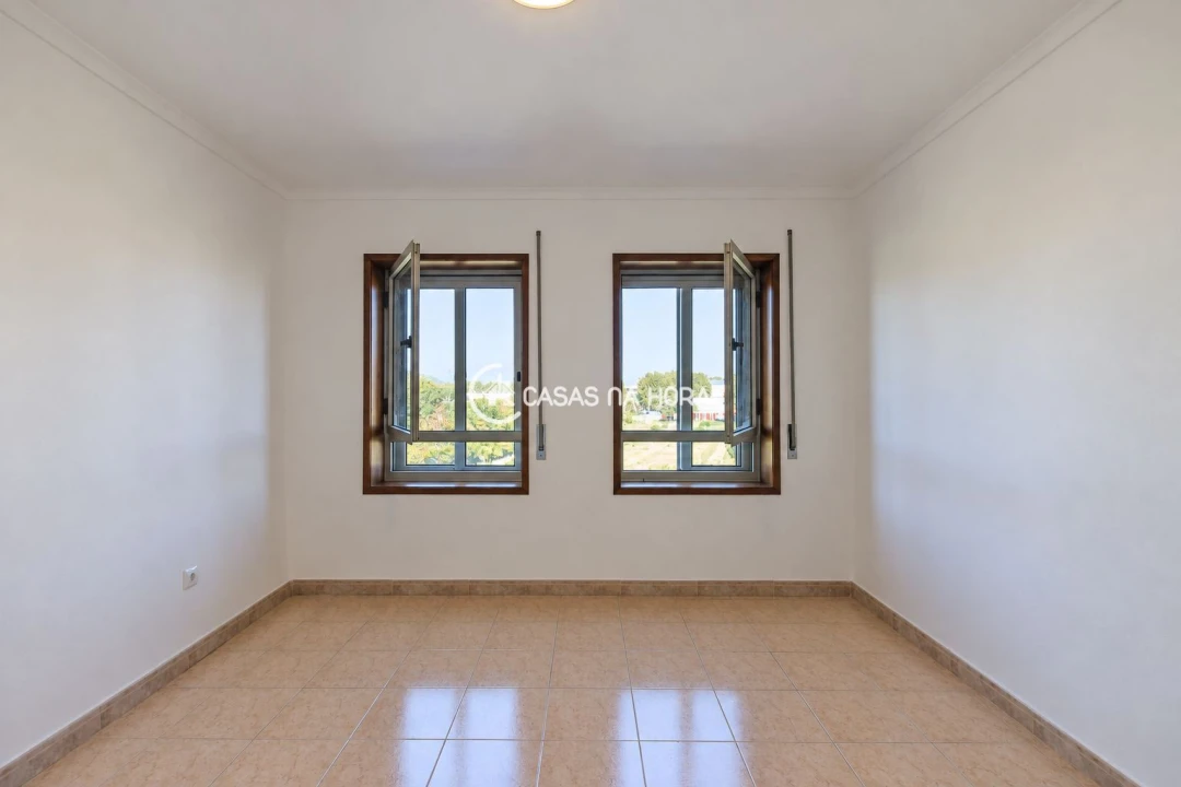 Apartamento T2 para Venda em São João da Madeira Foto 21