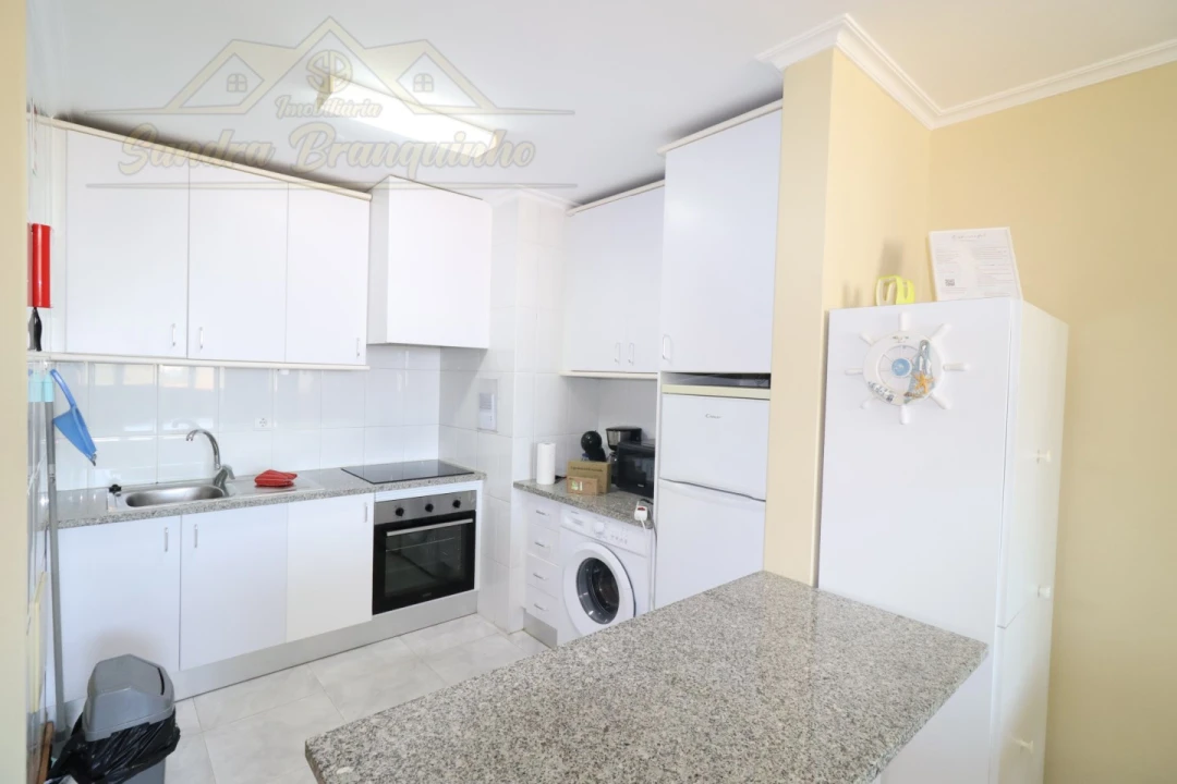 Apartamento T1 para Venda em Portimão Foto 10