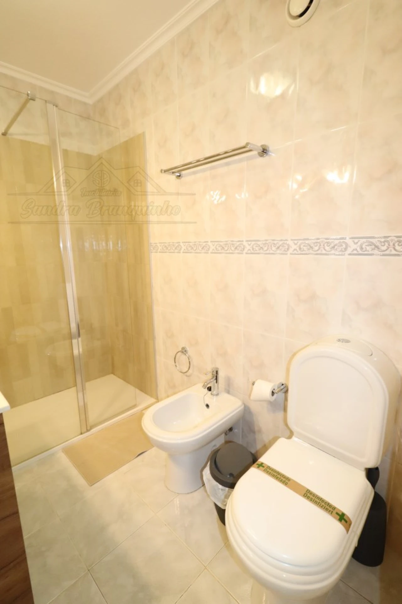 Apartamento T1 para Venda em Portimão Foto 16