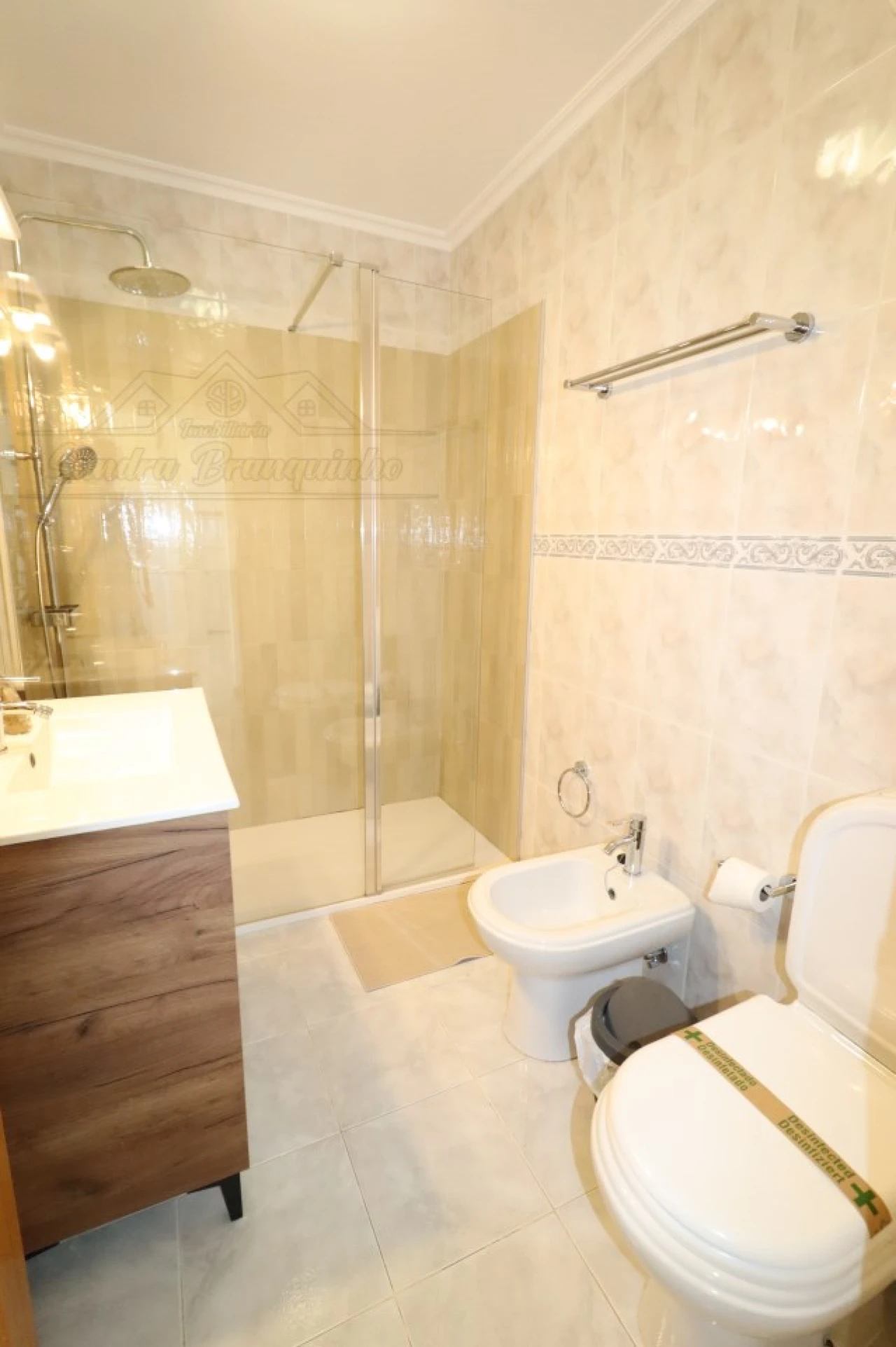 Apartamento T1 para Venda em Portimão Foto 18