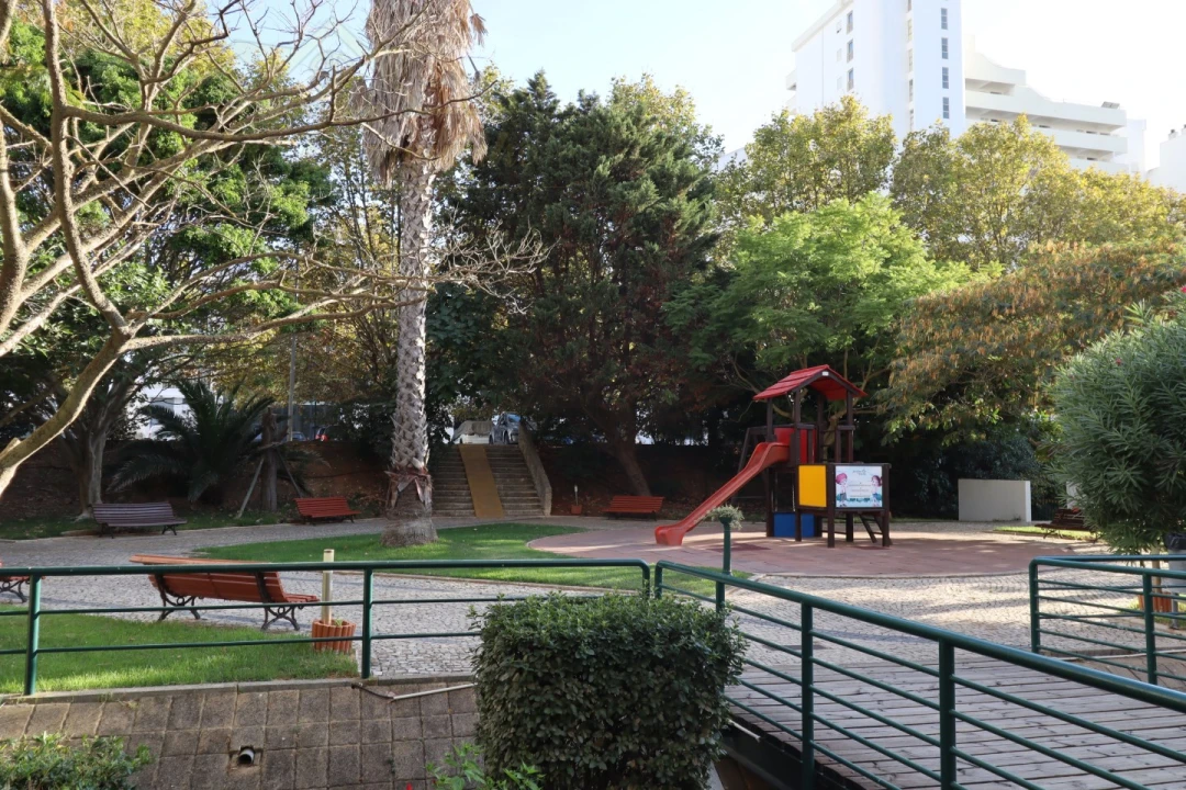 Apartamento T1 para Venda em Portimão Foto 34