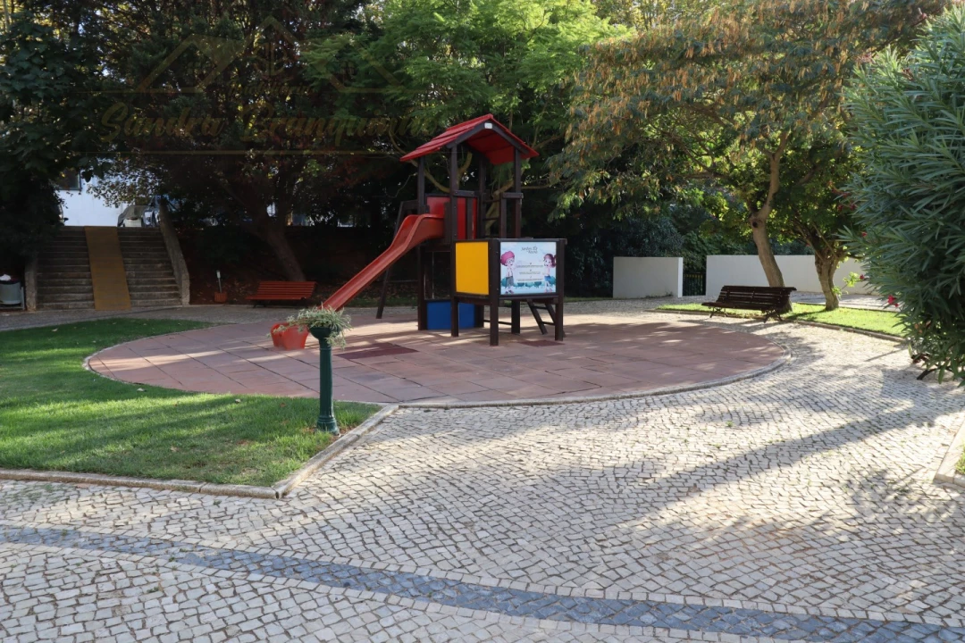 Apartamento T1 para Venda em Portimão Foto 35