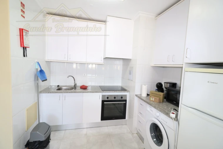 Apartamento T1 para Venda em Portimão Foto 13