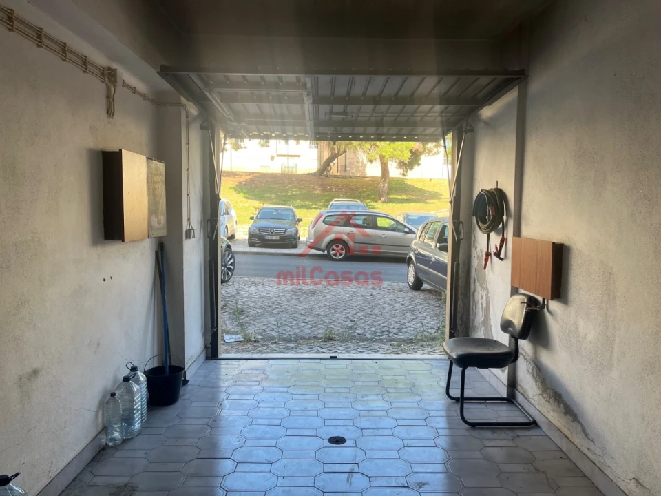 Garagem para Venda em Laranjeiro e Feijó Foto 6