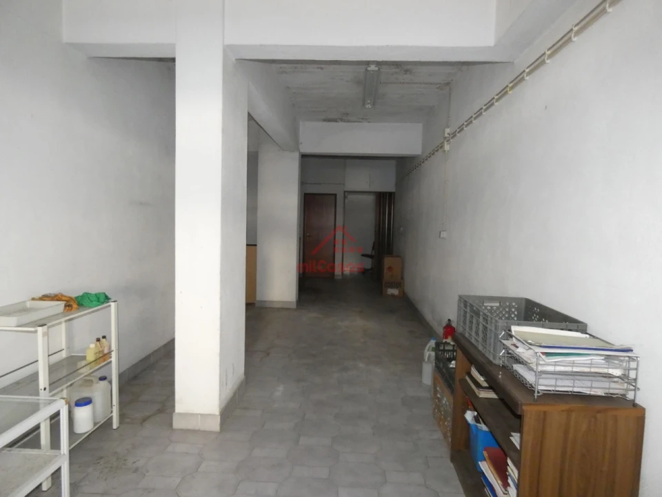 Garagem para Venda em Laranjeiro e Feijó Foto 10