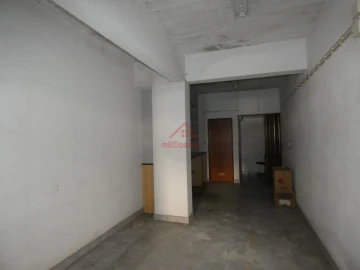 Garagem para Venda em Laranjeiro e Feijó