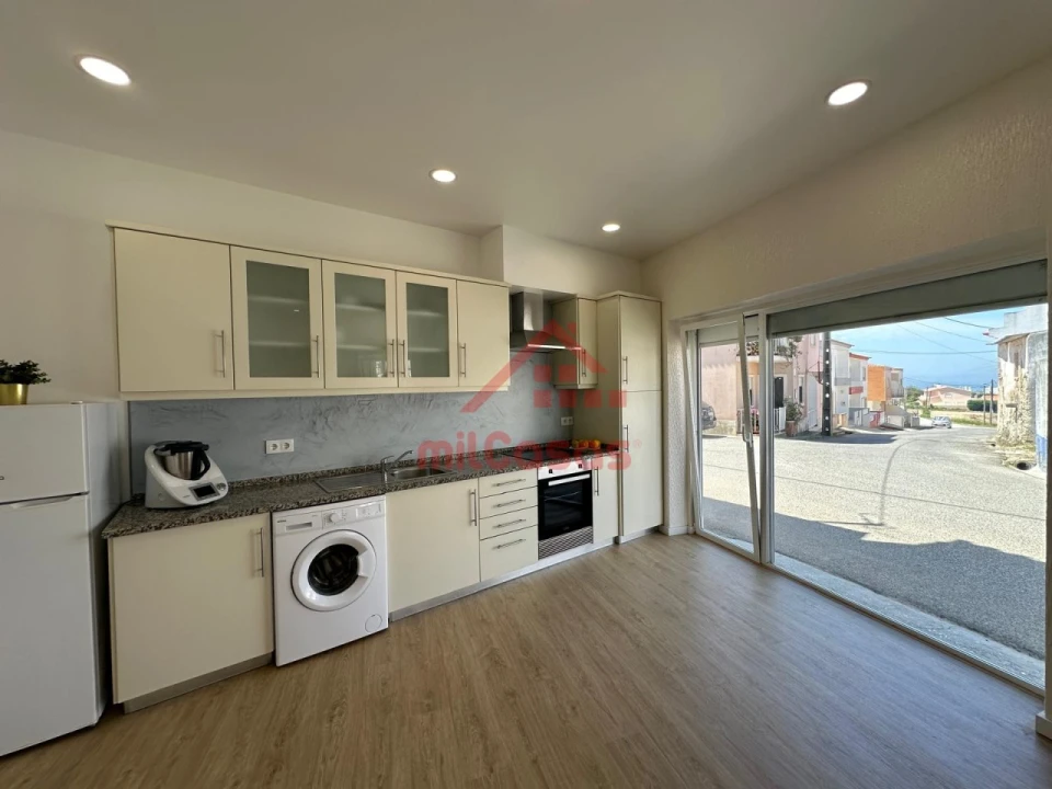 Moradia T2 para Venda em Lourinhã e Atalaia Foto 5
