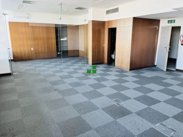 Loja para Arrendamento em Ramalde