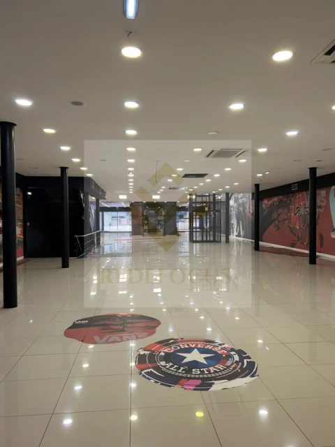 Loja para Arrendamento em Braga (São José de São Lázaro e São João do Souto)