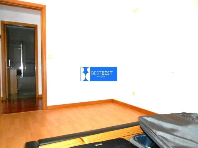 Apartamento T1 para Venda em Gondifelos, Cavalões e Outiz Foto 3
