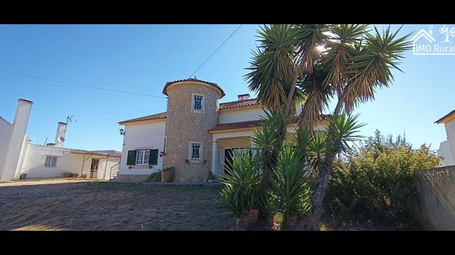 Moradia T3 para Venda em Alguber