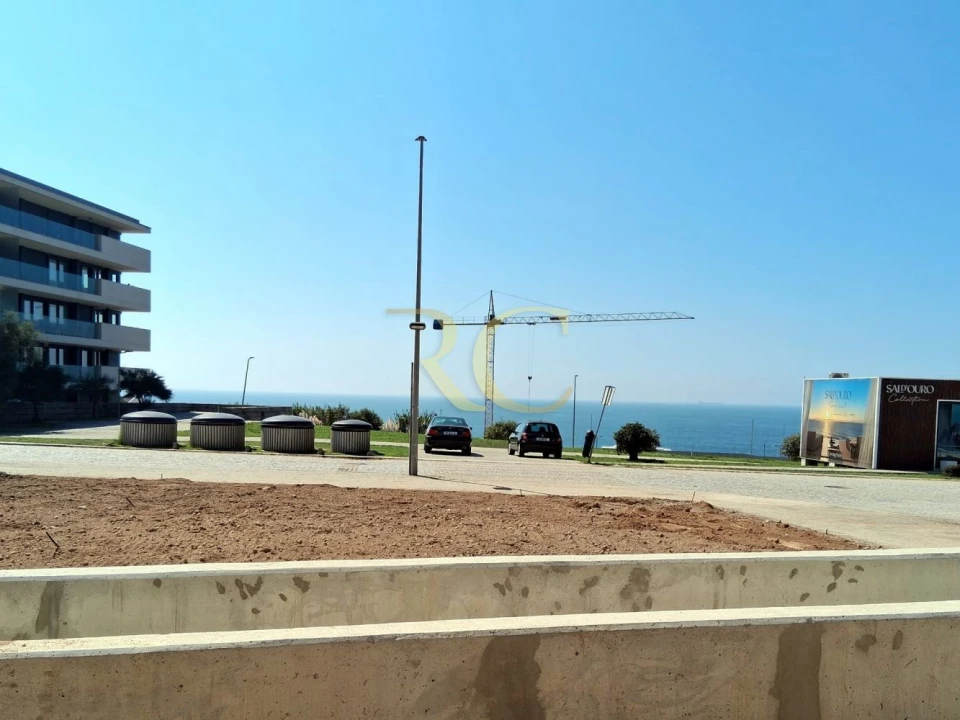 Loja para Arrendamento em Canidelo Foto 9