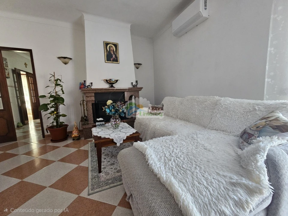 Apartamento T2 para Venda em Reguengos de Monsaraz Foto 1