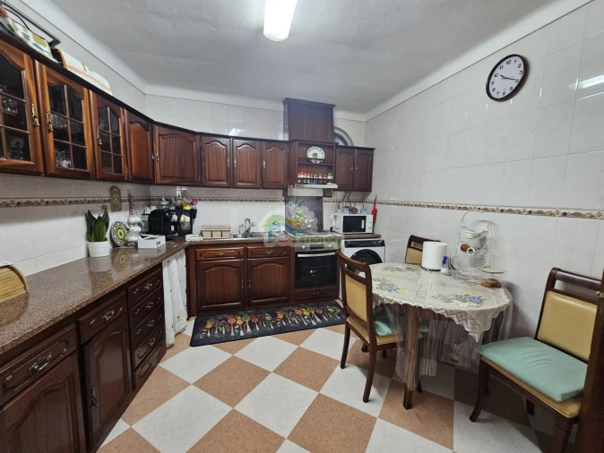 Apartamento T2 para Venda em Reguengos de Monsaraz Foto 3
