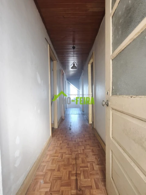 Moradia T3 para Venda em Arrifana
