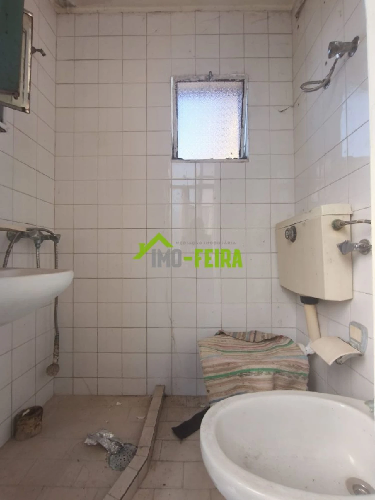 Moradia T3 para Venda em Arrifana Foto 31