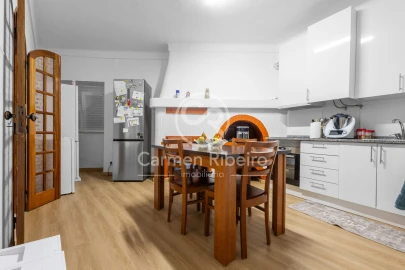 Moradia T4 para Venda em Fronteira