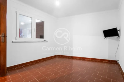 Moradia T4 para Venda em Fronteira